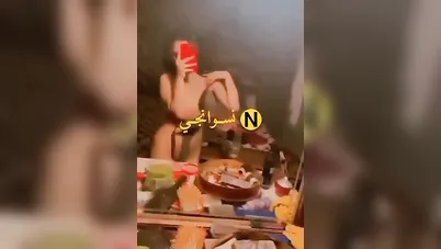 لبوة جسمها كرباج بتصور جسمها الهايج لحبيبها بكل شرمطها سكس نودز مصري