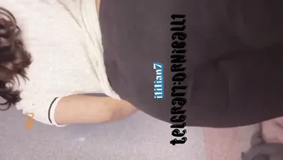 مزة هايجة بجسم فاجر تعرض بزازها النار وطيزها الكبيرة سكس نودز مصري