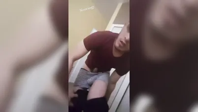 محجبة شرموطة جايبة جارها البيت يفشخها نيك سكس مصري xnxx