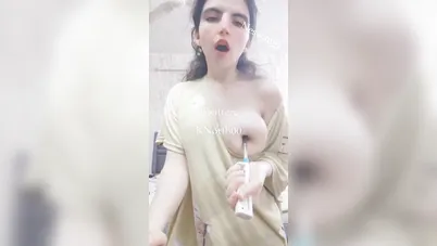 بنت بيضا ملبن تولع نار على حلماتها سكس نودز مصري xnxx