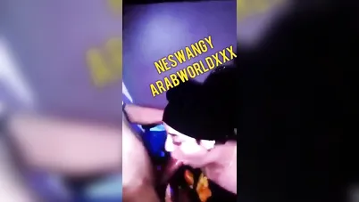 ميلف هايجة تمص زب عشيقها وتحلبه سكس مصري xnxx