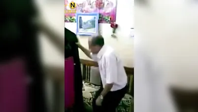 راجل كبير هايج ينيك مرات اخوه سكس مصري xnxx