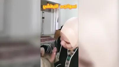 ام محمد تمص زب جارها العنتيل سكس مصري