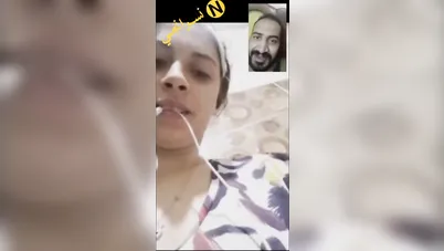 بنت هايجة تتشرمط فيديو كول مع حبيبها سكس نودز مصري