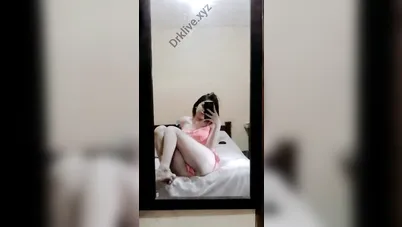 تجميعة نودز سناب شات بنت تبعت لحبيبها وتوريه جسمها الملبن سكس نودز مصري