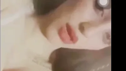 نودز مزة كيوت بجسم نار تلعب في بزازها سكس نودز مصري