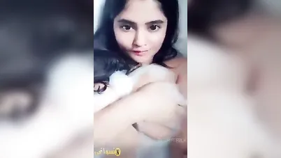 بنوتة كيوت ملبن تبعت نودز لصاحبها وتسهر معاه في شقته سكس نودز مصري