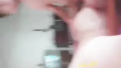 واد زانق حبيبته البطاية وفاشخها نيك ويركب فوقها سكس مصري