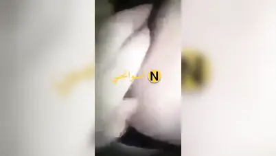 شرموطة هايجة اوي تقلع وتلعب في بزازها وكسها سكس نودز مصري