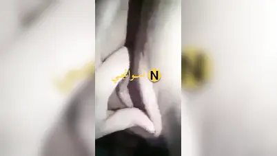 شرموطة هايجة اوي تقلع وتلعب في بزازها وكسها سكس نودز مصري