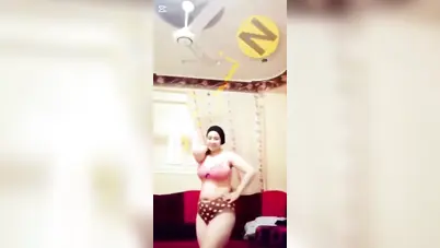 نودز كتوتة فلاحة ملبن تعرض جسمها لعشيقها الهايج سكس نودز مصري