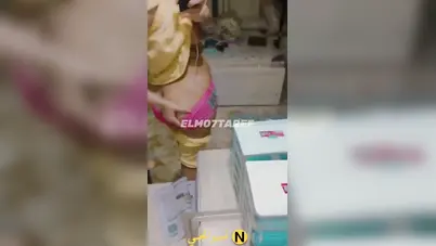 بنت لبوة تصور لصاحبها جسمها اللبن وبزازها المنفوخة سكس نودز مصري
