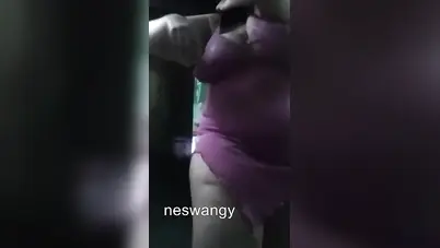 منقبة مربربة هايجة اوي تلعب في كسها سكس نودز مصري