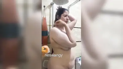 مزة كيرفي تصور لحبيبها وهي بتستحما سكس مصري xnxx