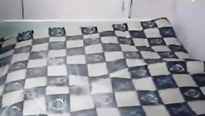 نودز قديمة ميلف جامدة تلعب في كسها لحد ما تجيبهم سكس نودز مصري