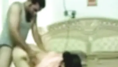 شاب ينيك اخته المطلقة في اوضتها سكس مصري قديم