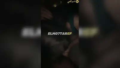 شاب يزنق صاحبته في العربية ويفشخها نيك سكس مصري