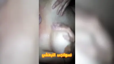 بنت لبوة اوي تمص زب صاحبها ويجيبهم على بزازها الكبيرة سكس مصري