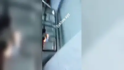 شاب زانق مزة هايجة يفشخها نيك وصاحبه يصور سكس مصري