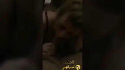 اتنين شباب هايجين في بيت دعارة مع ميلف شقراء نار سكس مصري