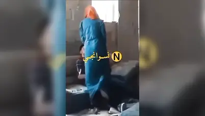 زانق بنت خالته المحجبة في بيت مهجور ويركبها على زبره سكس مصري xnxx