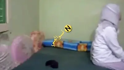 مصرية محجبة مع خطيبها في شقته تمصله وينيكها خلفي سكس مصري