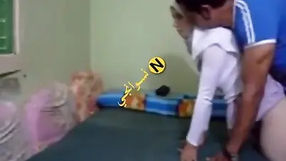 مصرية محجبة مع خطيبها في شقته تمصله وينيكها خلفي سكس مصري