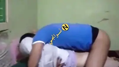 مصرية محجبة مع خطيبها في شقته تمصله وينيكها خلفي سكس مصري