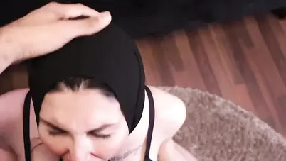 نيك ميرا النوري الخدامة القحبة سكس عربي