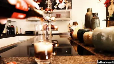 ميرا النوري تتناك بالنقاب من عامل التوصيل سكس عراقي