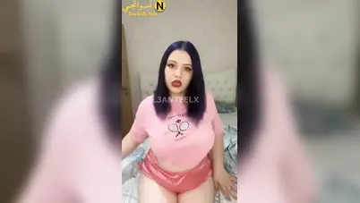 مزة بطل ببزاز مدافع تقلع وتفرج عشيقها جمال جسمها الفاير سكس نودز مصري
