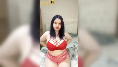 مزة بطل ببزاز مدافع تقلع وتفرج عشيقها جمال جسمها الفاير سكس نودز مصري