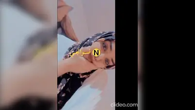 لبوة محجبة تقلع ملط وتفرج صاحبها على جسمها الملبن سكس نودز مصري