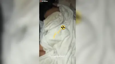 يدخل على اخته وهي نايمة ويحشر زبه في طيزها سكس مصري محارم