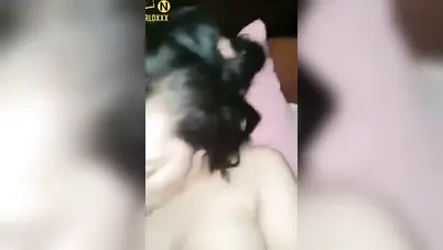 لبوة تمص زب حبيبها الهايج وهو يحشره كله في بوقها سكس مصري