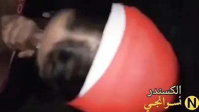 بنت محجبة تتشرمط وتمص زب خطيبها وتدلعه سكس مصري xlxx