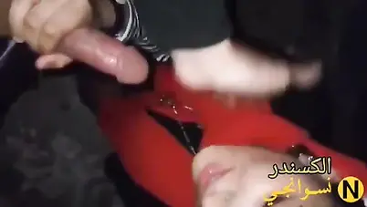 بنت محجبة تتشرمط وتمص زب خطيبها وتدلعه سكس مصري xlxx