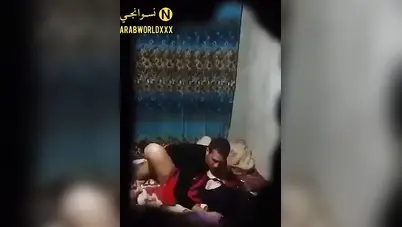 تصوير مخفي فلاح ينيك مرات اخوه الممحونة سكس مصري