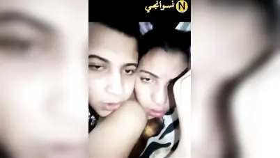تجميعة فيديوهات بنات شراميط يتناكو ويتفتحو من صاحبهم سكس مصري