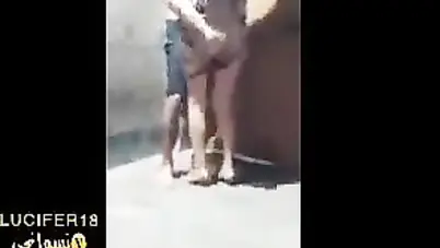 شاب يزنق جارته فوق السطح تمصله ويفشخها نيك سكس مصري