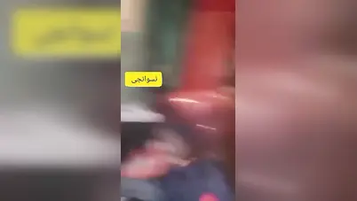 اتنين صحاب مع شرموطة في بيت دعارة يفشخوها نيك سكس مصري