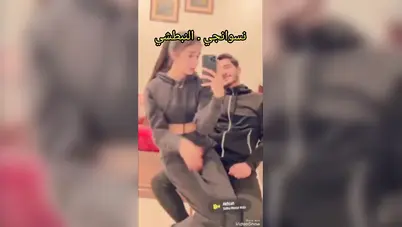 بنت كتكوتة تصور نفسها وهي قاعدة على زب صاحبها وينيكها سكس مصري