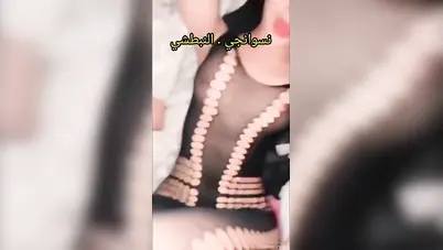 بنت كتكوتة تصور نفسها وهي قاعدة على زب صاحبها وينيكها سكس مصري