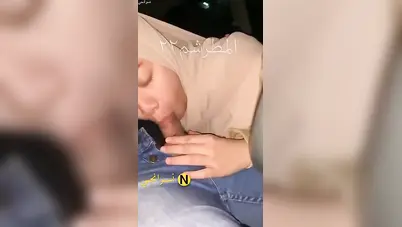 محجبة لبوة اوي تمص زب خطيبها سكس مصري
