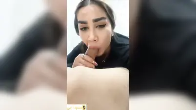 مزة خبرة تمص زب عشيقها بكل هيجان وتتنطط عليه سكس مصري