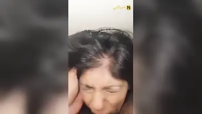 يخنقها بزبه وينيك بوقها لحد ما ينزل لبنه سكس مصري