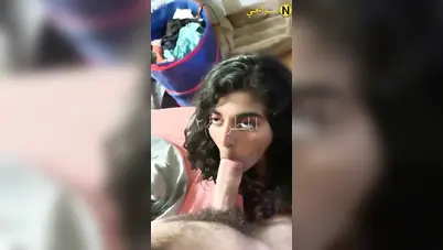 دخلي زبي كله في بوقك يا لبوتي سكس مصري