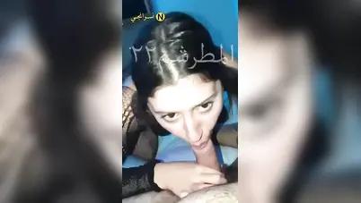 بنوتة زي القمر وشها بريئ بس لبوة اوي في المص سكس مصري