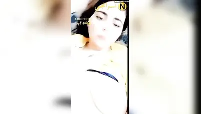بنت بيضا ملبن تلعب في جسمها الفاجر وتصور لحبيبها سكس نودز مصري
