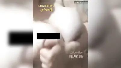 نودز بطاية محجبة تعرض جسمها لصاحبها في الجامعة سكس نودز مصري